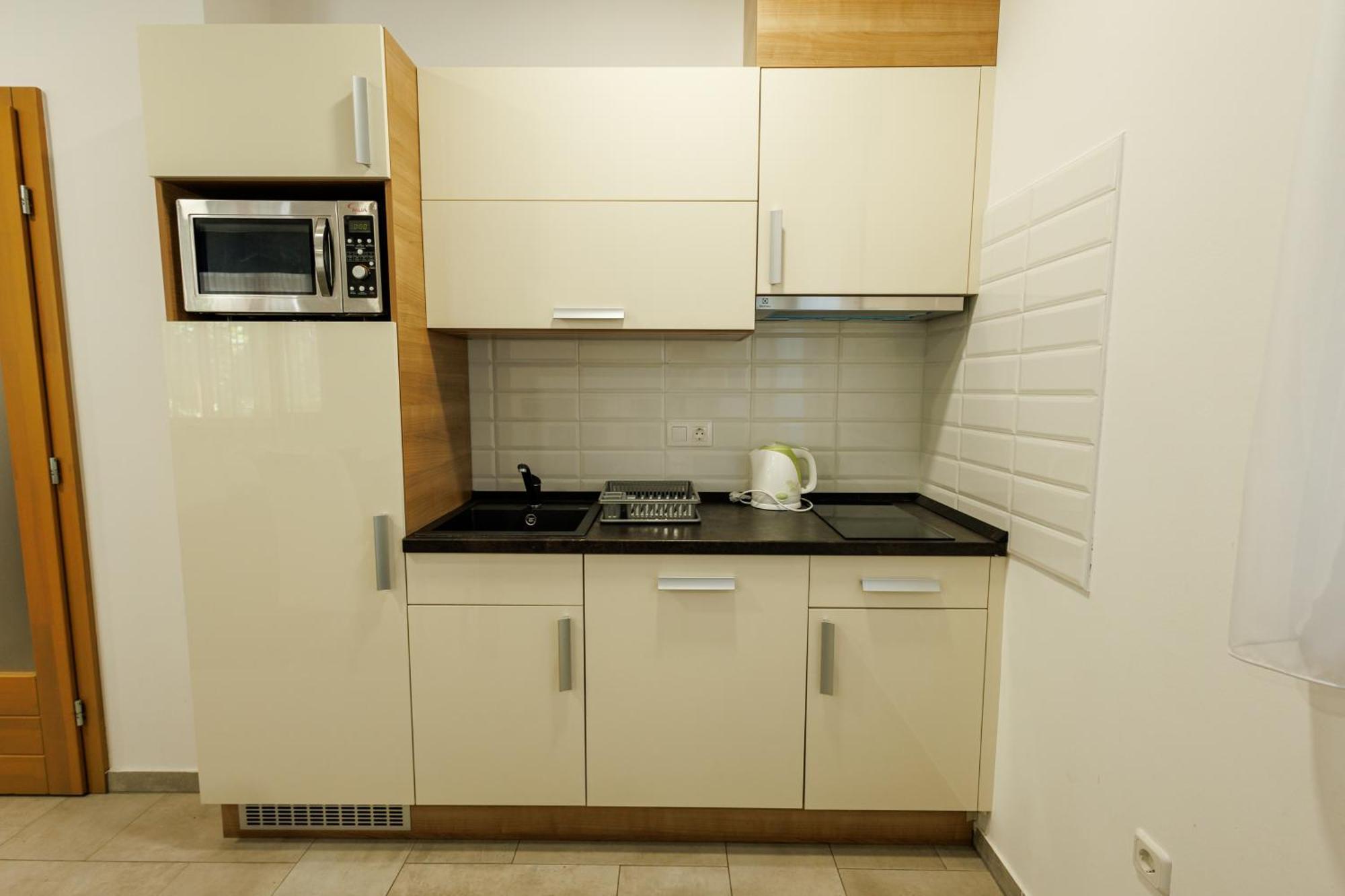 Jacht Apartmanok Balatonfured Exterior photo